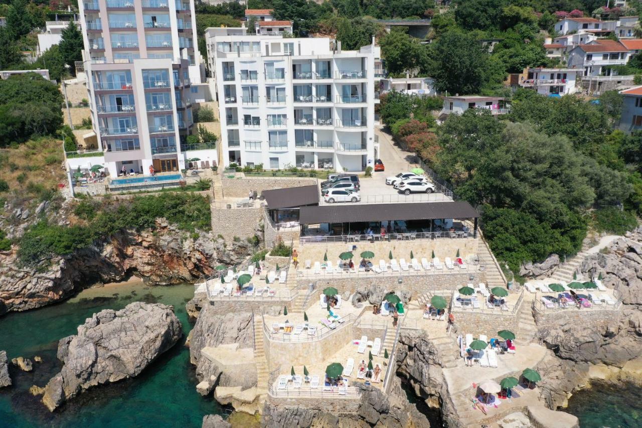 First Line Of The Sea 1 Apartman Dobra Voda Kültér fotó